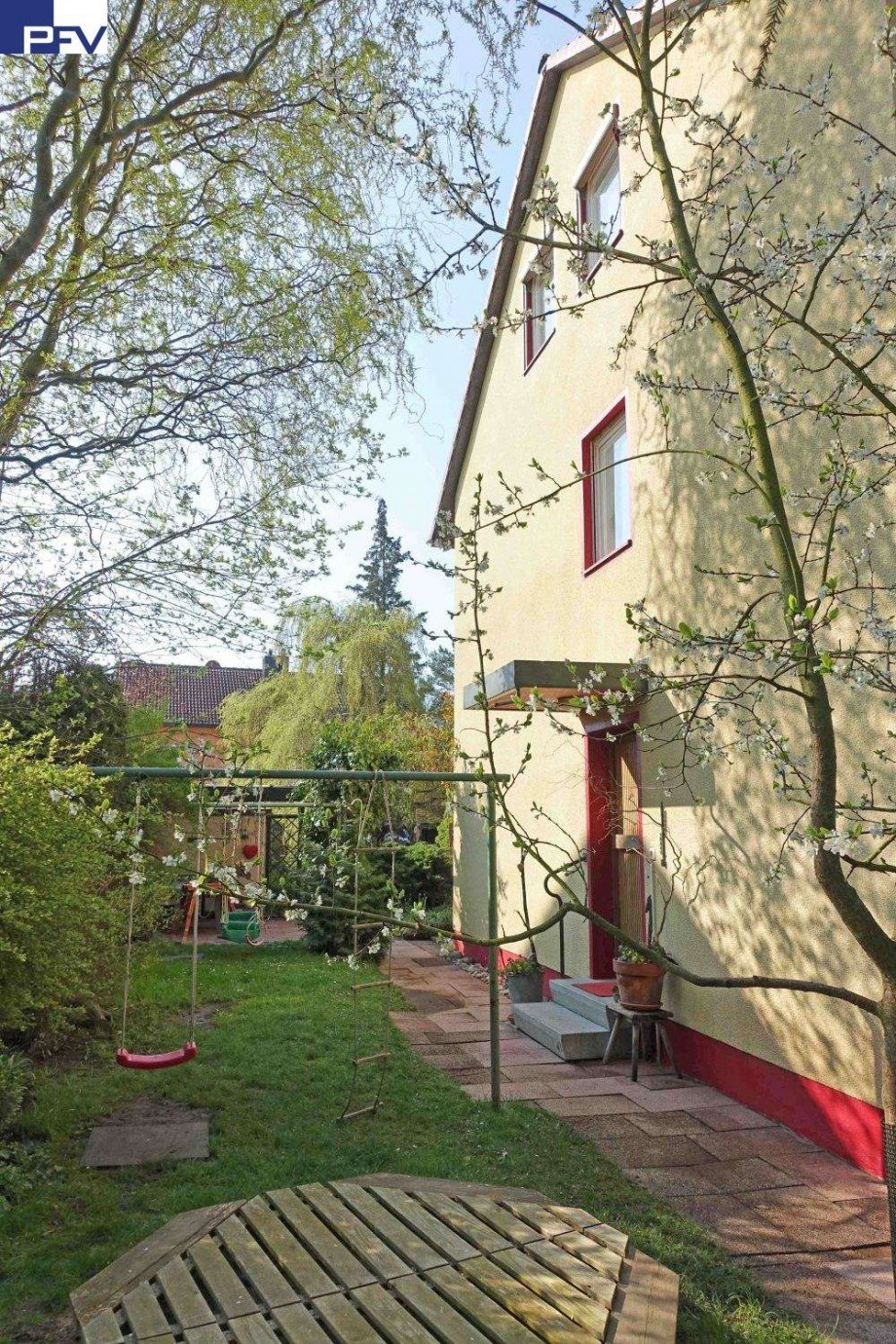 Eingangsbereich Doppelhaush�lfte Wendelstein