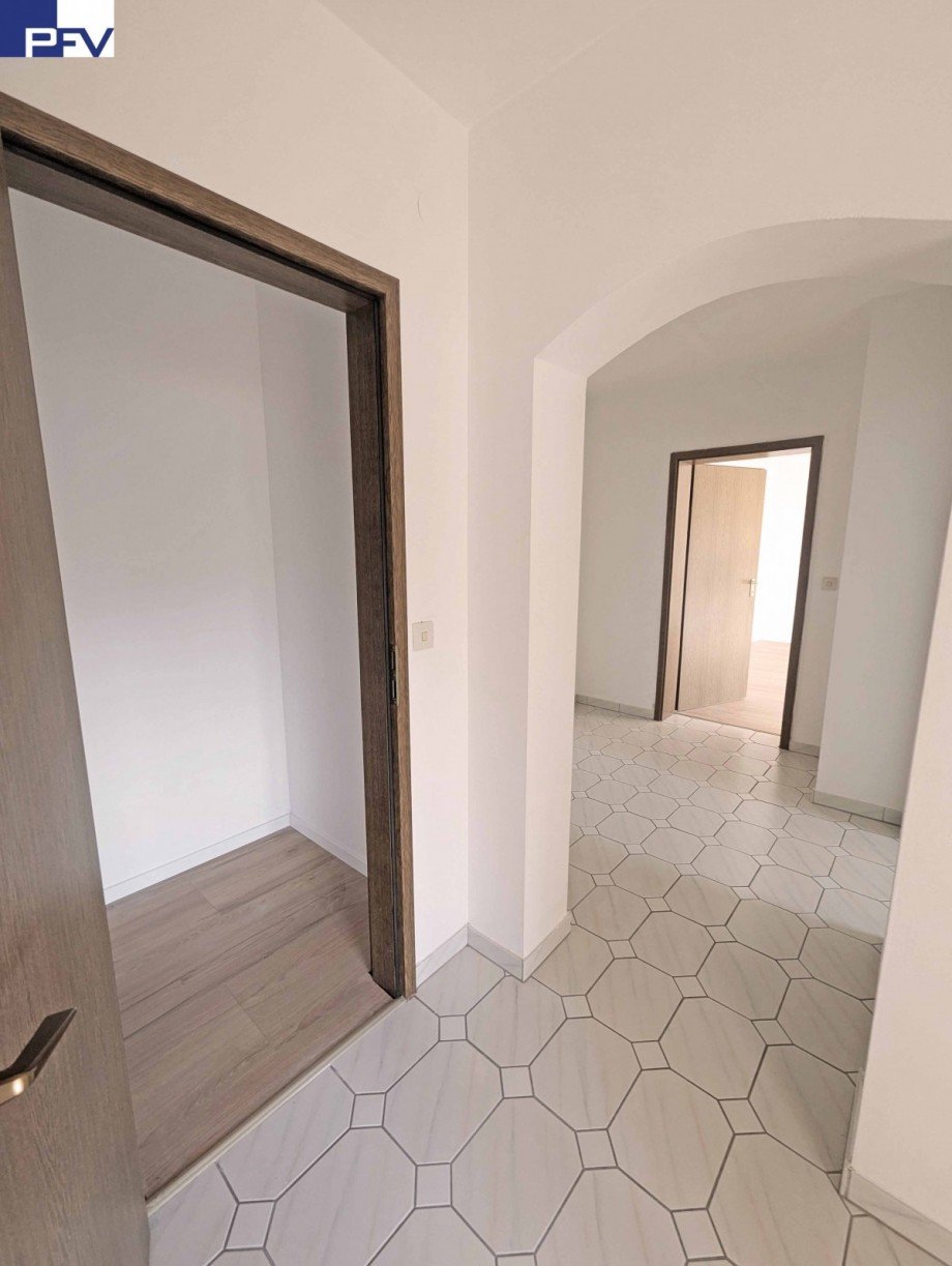 Abstellraum im Flur Wohnung N�rnberg