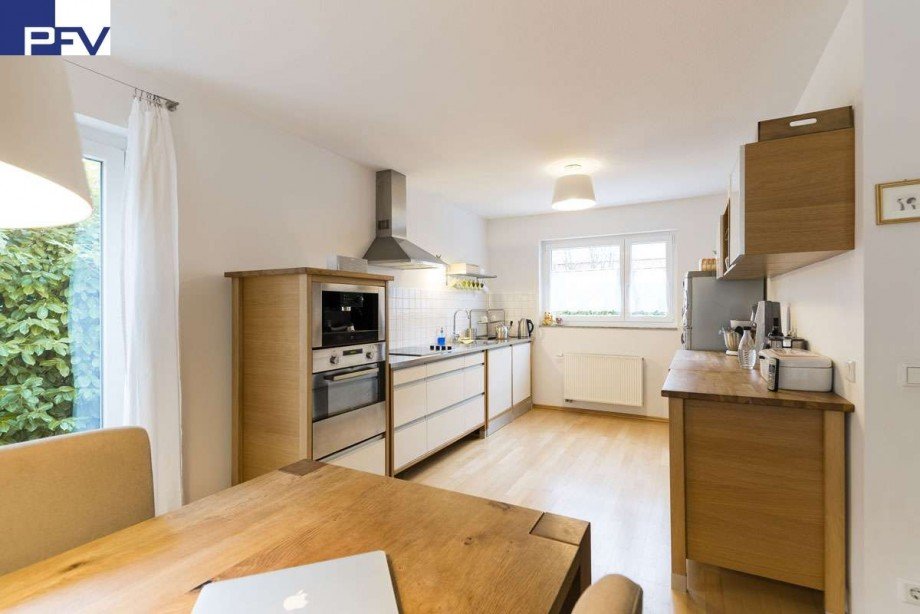 Viel Platz f�r die Chefk�che Doppelhaush�lfte N�rnberg