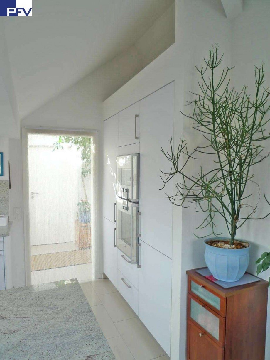 Moderne K�che Dachgeschosswohnung N�rnberg