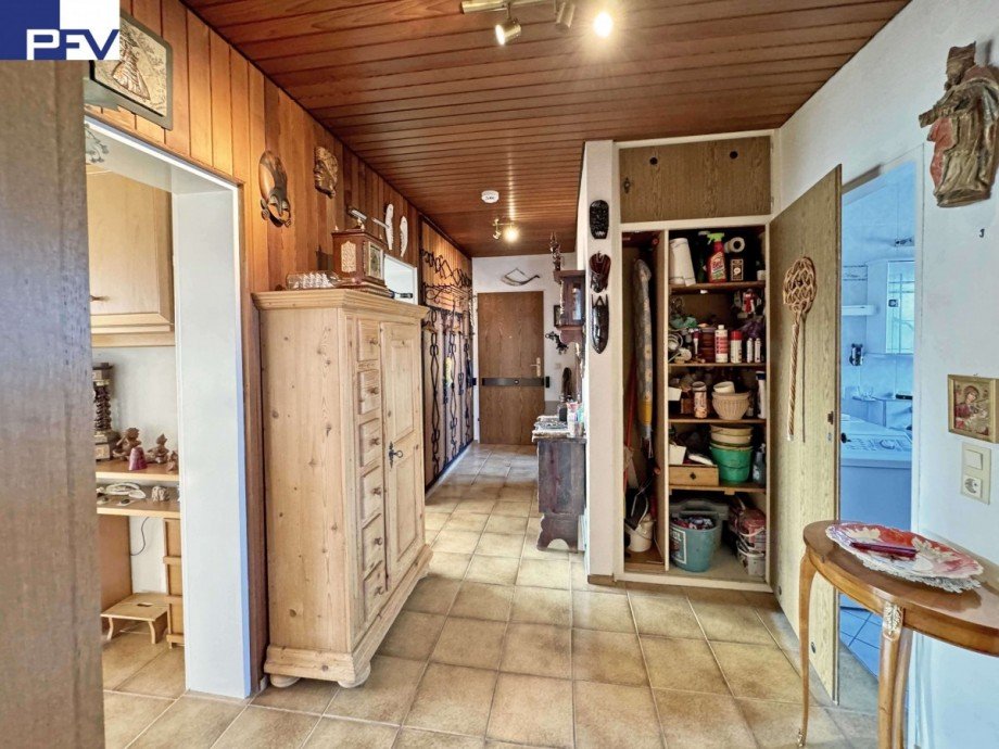 Diele mit Einbauschrank Etagenwohnung N�rnberg