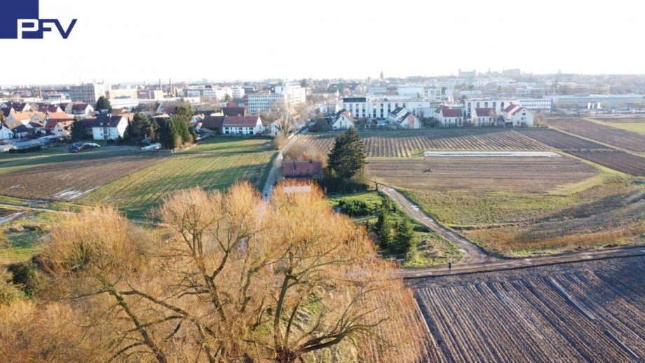 Umgebung mit Blick zur Burg Grundst�ck N�rnberg