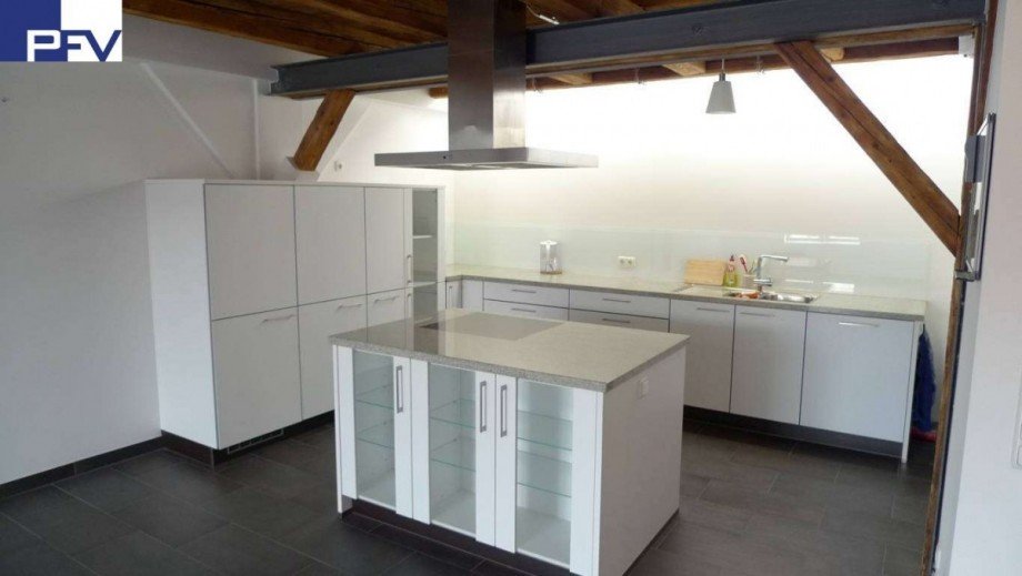 Einbauk�che inklusive Maisonettewohnung F�rth
