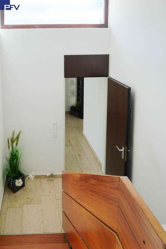 Obere Ebene zum Eingangsbereic Reihenmittelhaus N�rnberg