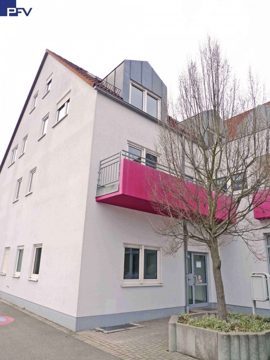 Eingang R�ckseite Einzelhandel F�rth
