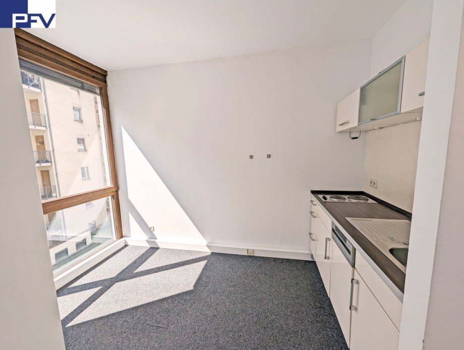 2.OG Referenzeinheit unrenoviert Stadthaus N�rnberg
