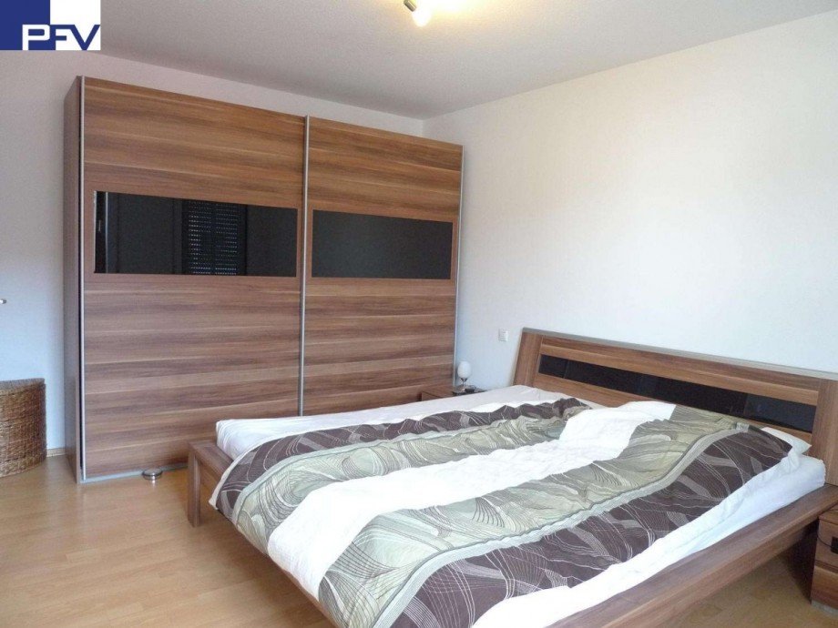 Sch�nes Schlafzimmer Renditeobjekt Wendelstein