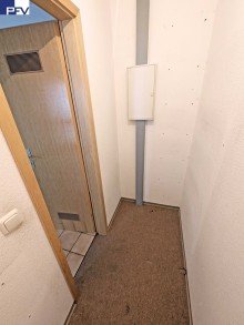 EG Abstellraum VERKAUFT: Gro�es und familienfreundliches Reihen-Eckhaus mit Carport