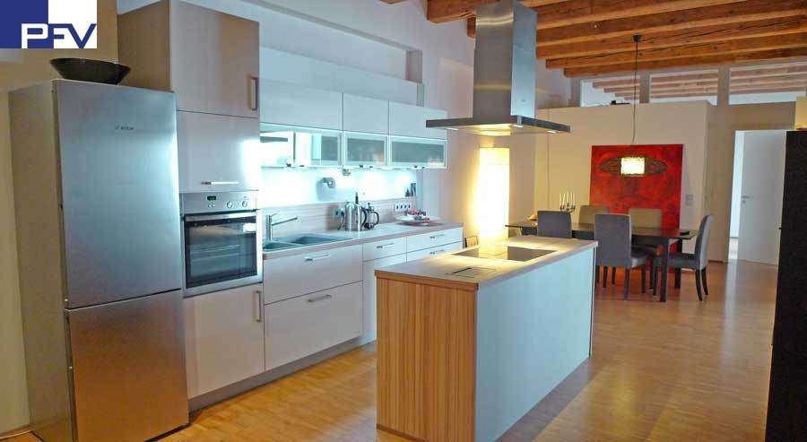 Einbauk�che (abl�sbar) Loft-Studio-Atelier F�rth