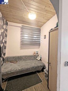W1 Gast Fr�nkisches Haus mit 3 Wohnungen und M�glichkeit zum 6-Familien-Haus