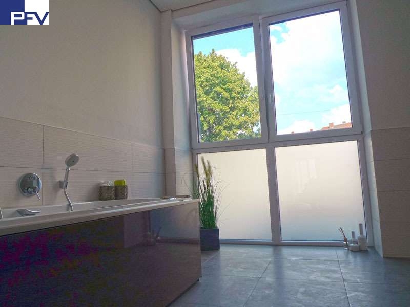 Bad, hell und riesig Erdgeschosswohnung N�rnberg