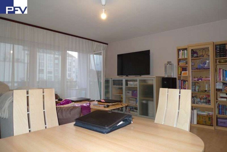 P1140379 N�rnberg Etagenwohnung Verkauft: Solide 3 Zimmer Wohnung - zentral & familienfreundlich