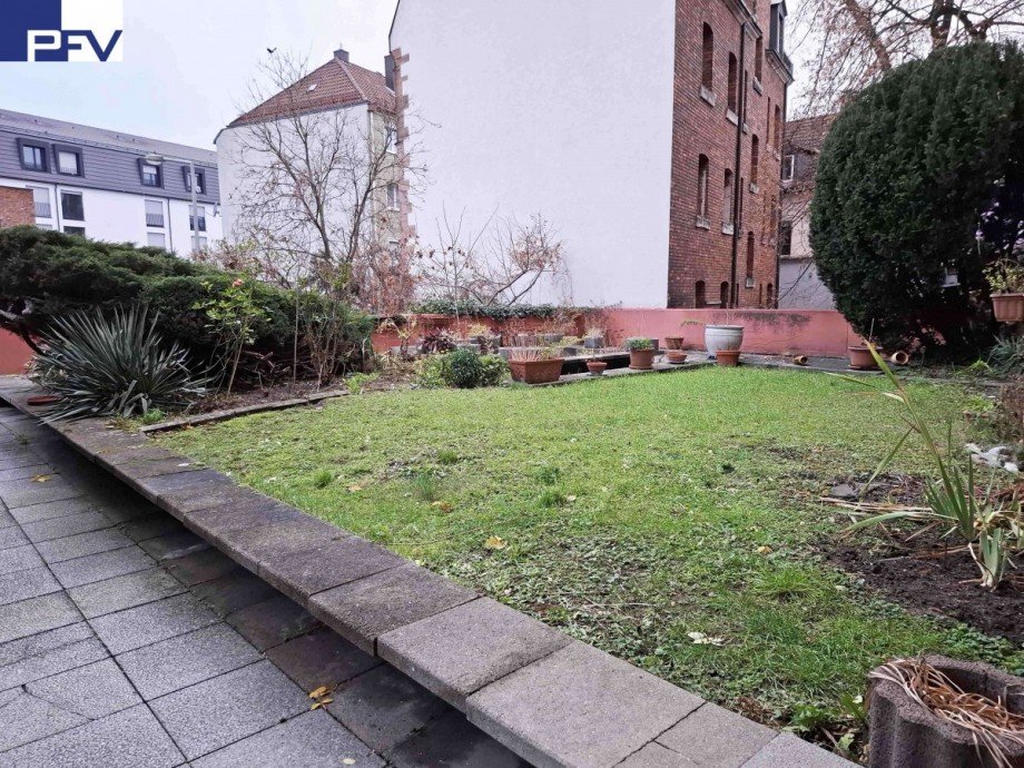 Blick in den Garten Etagenwohnung N�rnberg