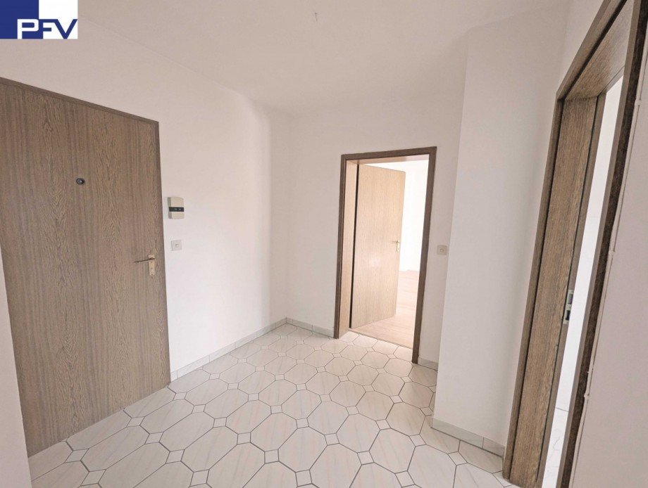 Eingangsbereich - Blick zu Wohnen Wohnung N�rnberg