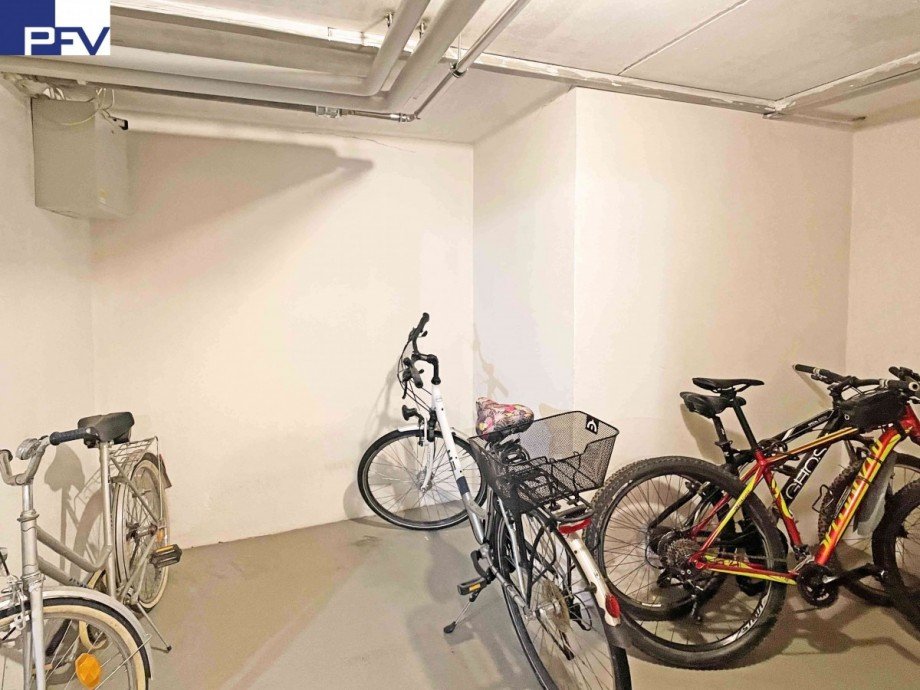 Fahrradabstellraum im Kellerge Etagenwohnung Roth