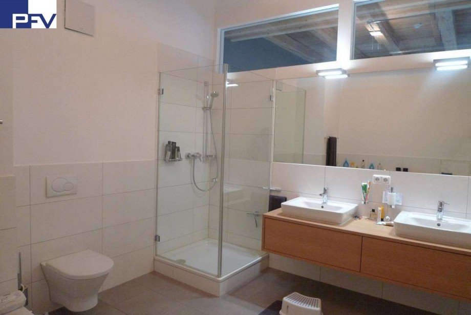 Bad (mit Dusche & Wanne) Maisonettewohnung F�rth