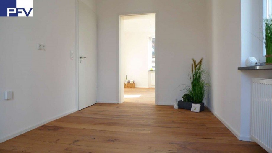 K�che Blick zum Wohnzimmer Etagenwohnung N�rnberg