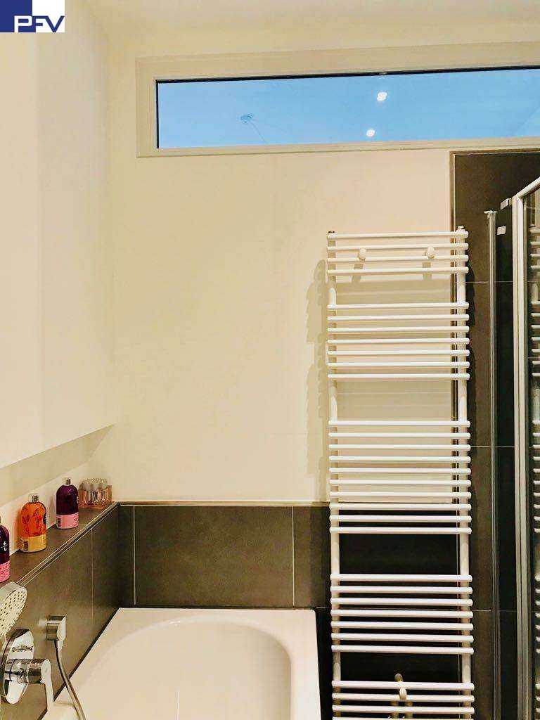 Bad mit Dusche und Wanne Etagenwohnung N�rnberg