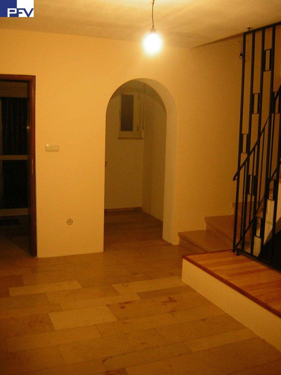 herrschaftl. Flur Einfamilienhaus Wendelstein