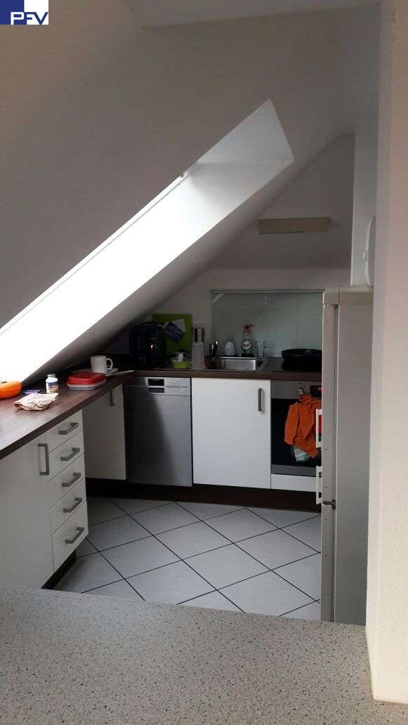 3Z WHG - K�che Dachgeschosswohnung N�rnberg