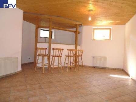 Hobbykeller mit Bar Einfamilienhaus Burgthann