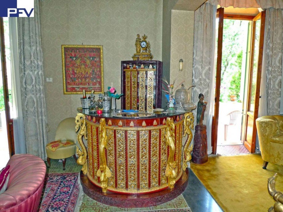 Historische Bar im Salon Villa Impruneta
