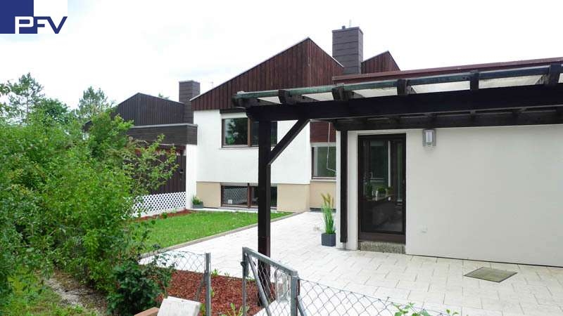 S�dseite - Garten Reihenmittelhaus N�rnberg