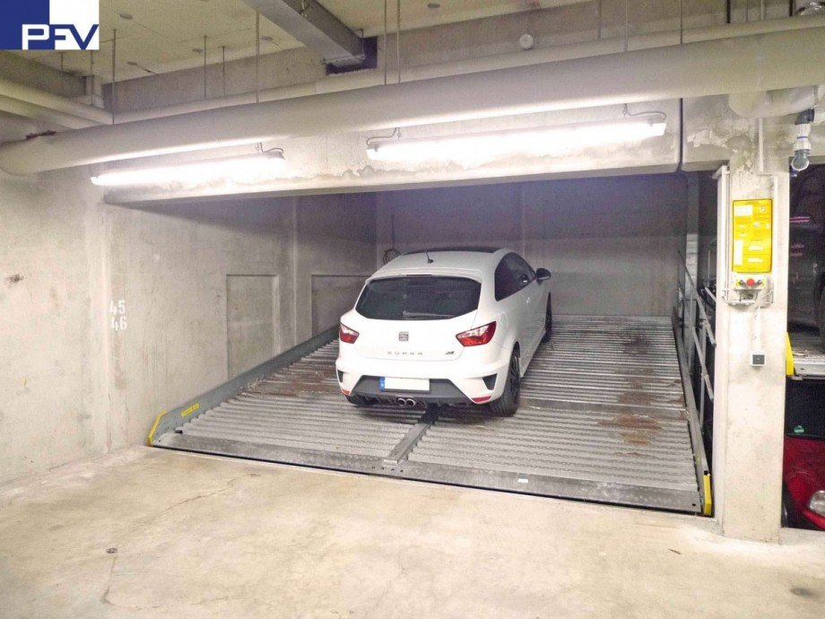 Tiefgaragenstellpl�tze1 Einzelhandel F�rth