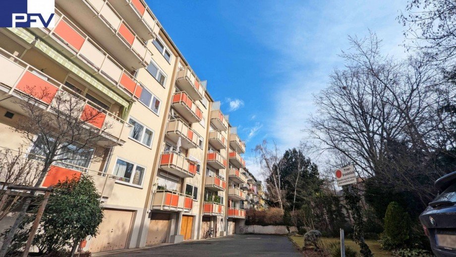 Anwesen-S�d-Ansicht Etagenwohnung N�rnberg