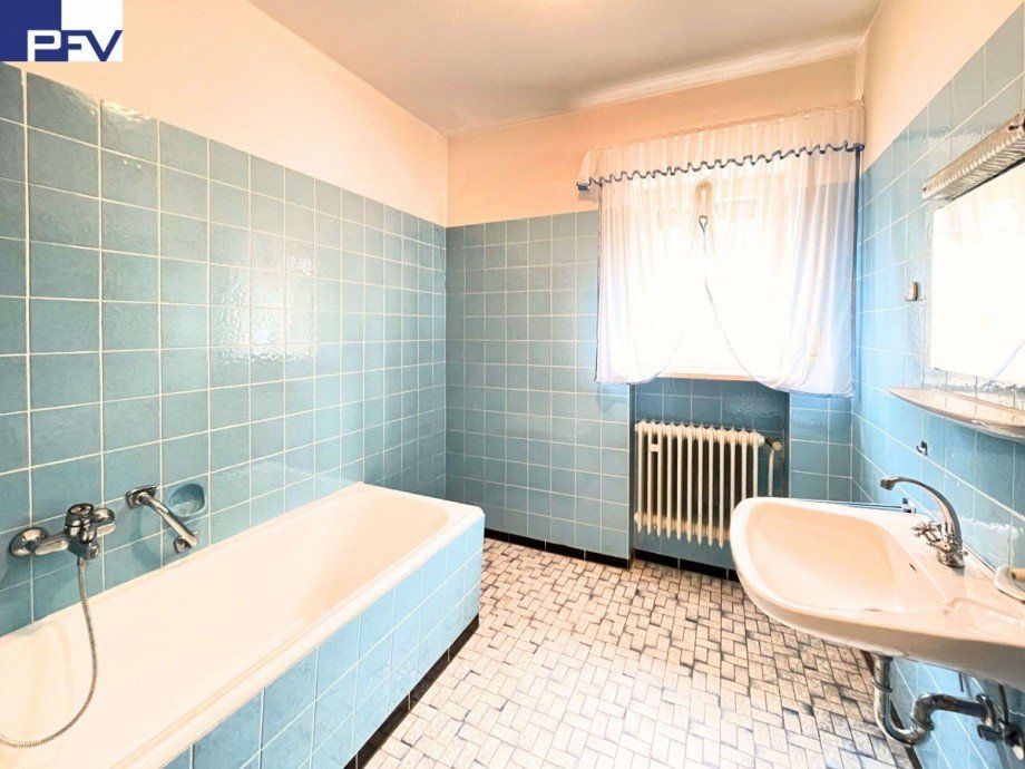 Souterrain - Tageslichtbad Einfamilienhaus Sachsen b. Ansbach