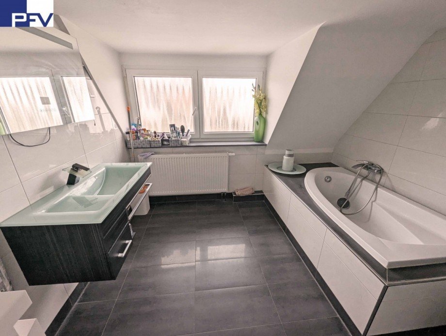 W3 Bad. Haus Burgthann