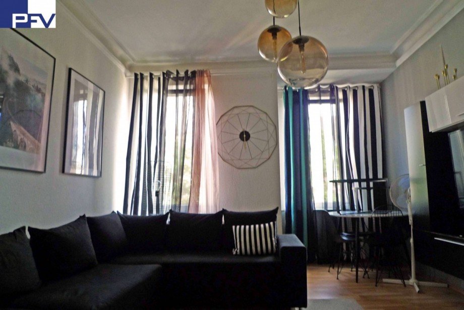 VH 3.OG li. Wohnzimmer Haus F�rth