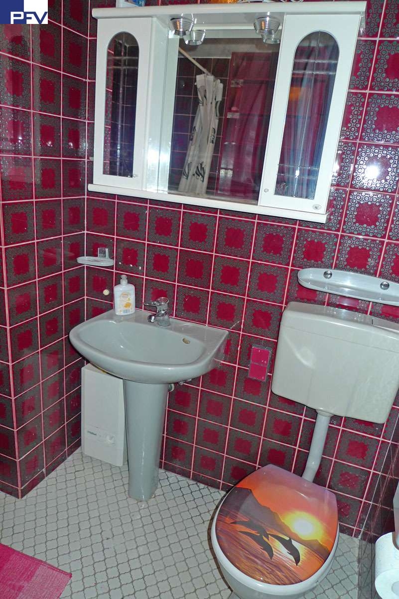 Bad - OG Reiheneckhaus N�rnberg