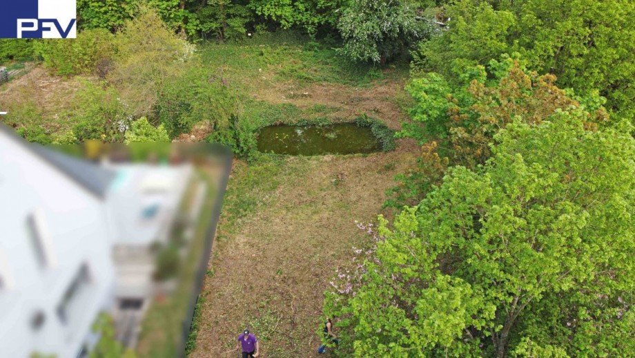 Grundst�ck gr�n eingebettet Mehrfamilienhaus N�rnberg