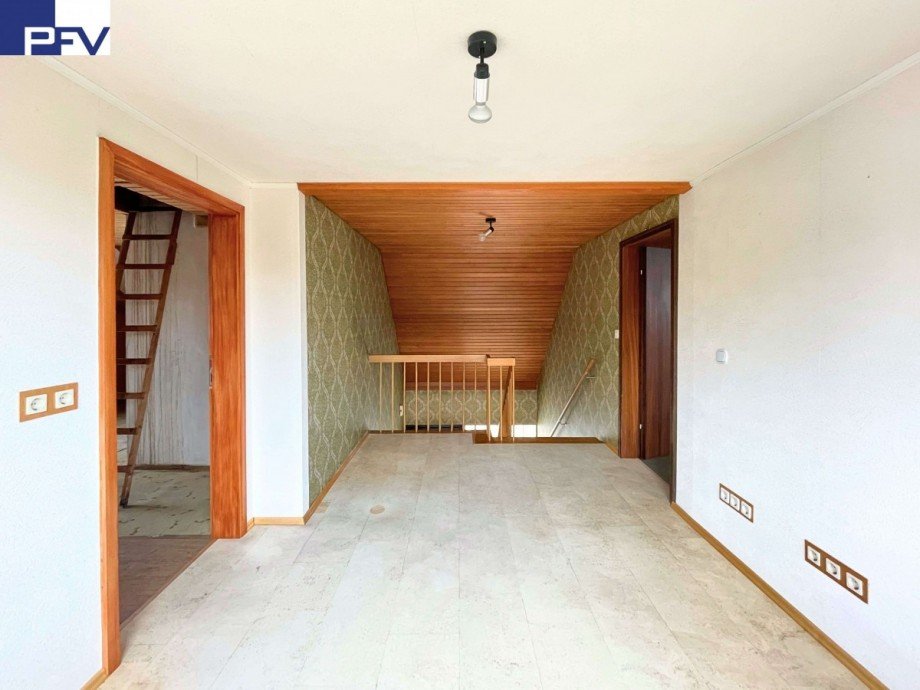 Dachgeschoss Einfamilienhaus Sachsen b. Ansbach