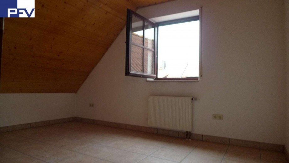 Kind 2 Doppelhaush�lfte Rednitzhembach