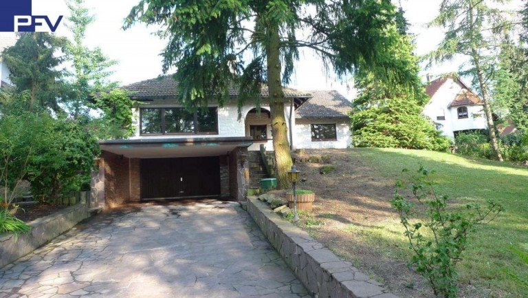 sch�ner Bungalow & Garten Roth Bungalow Verkauft: Traumhaft gelegenes Unternehmerhaus mit Blick auf den Rednitzgrund